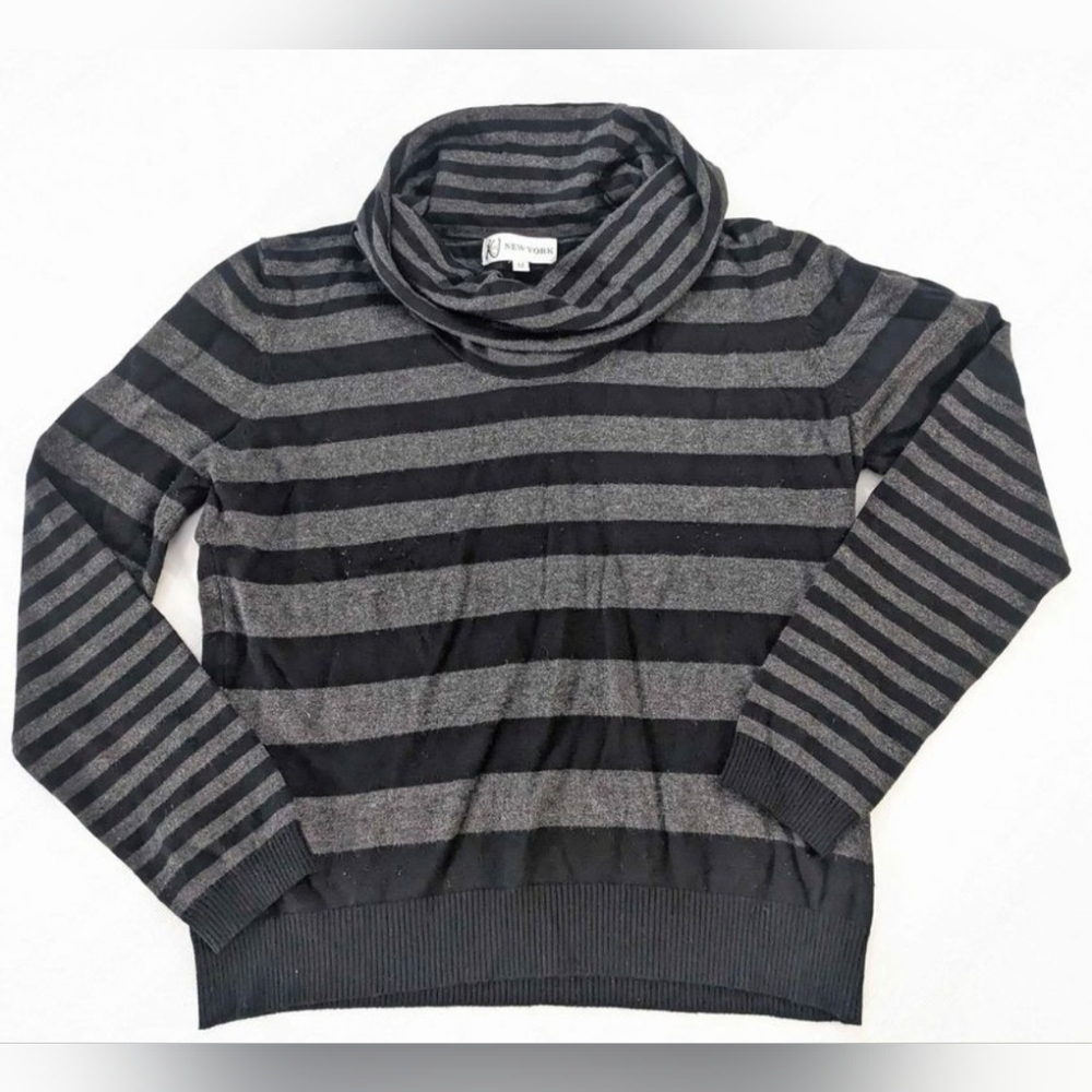 New York Black Gray Striped Cowl Neck Medium Sweater